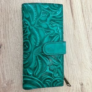 Patricia Nash Nazari RFID Leather Wallet Rose tooled